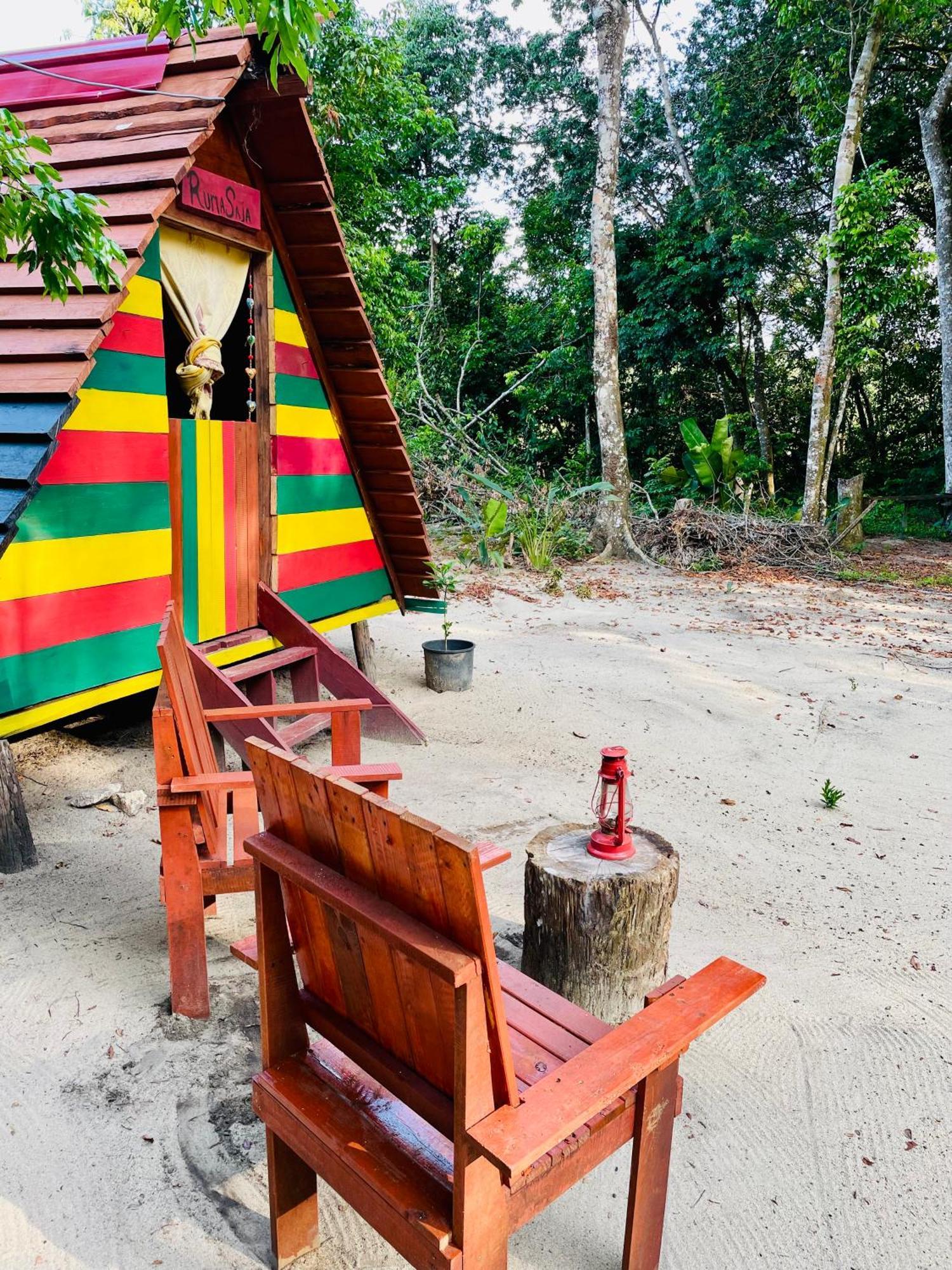 Land Of Promise - Reggae Bar & Eco Village Zanderij 외부 사진
