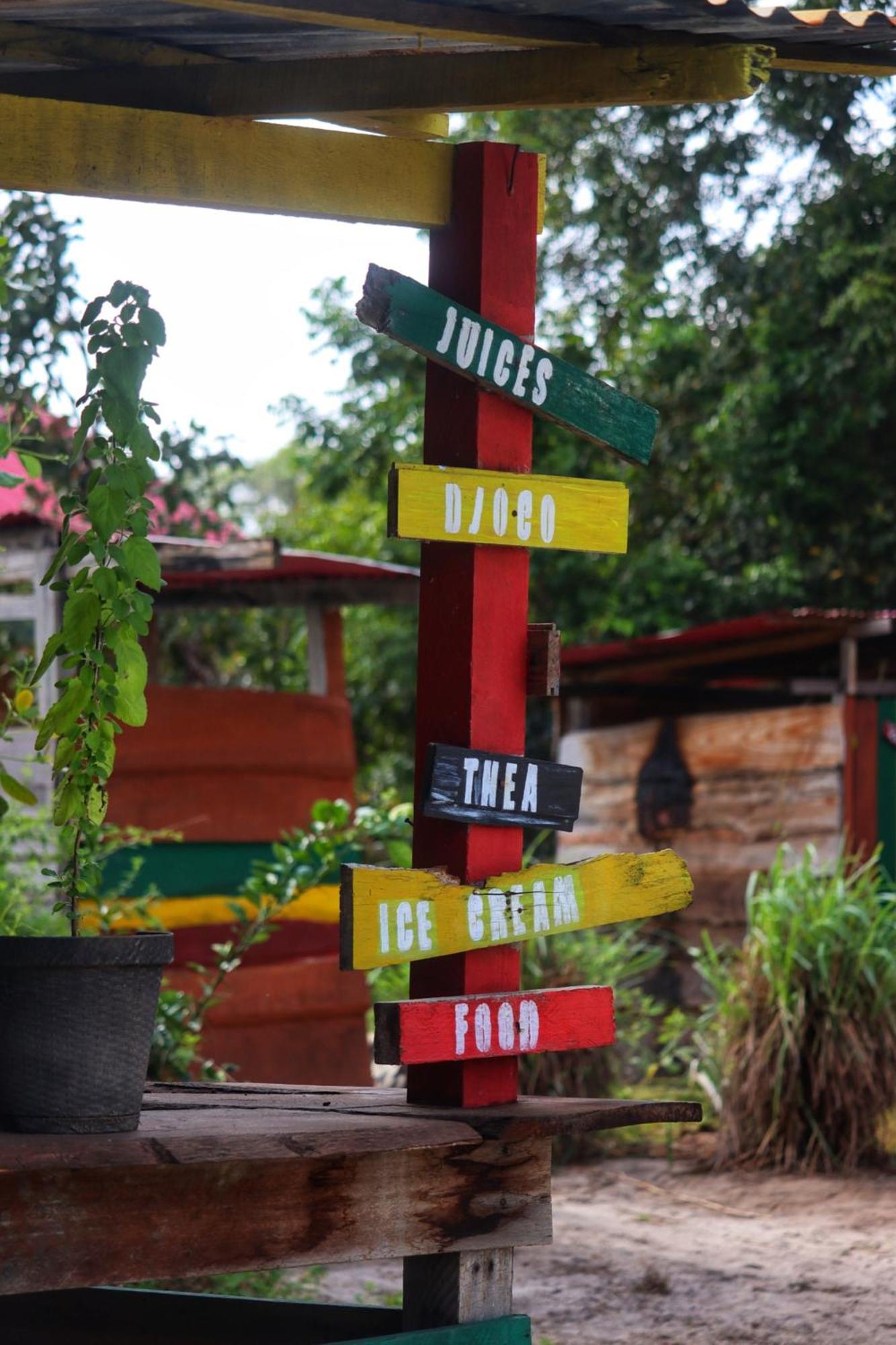 Land Of Promise - Reggae Bar & Eco Village Zanderij 외부 사진